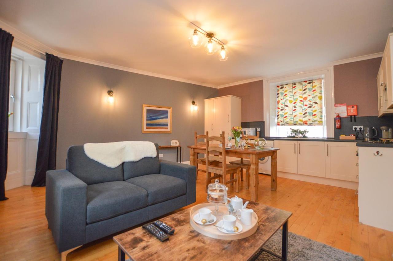 The Gallery Apartment - Oban Town Centre Apartment, Walkable To Ferry Terminal מראה חיצוני תמונה