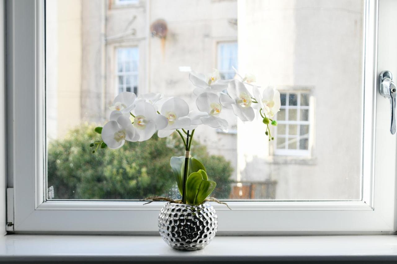 The Gallery Apartment - Oban Town Centre Apartment, Walkable To Ferry Terminal מראה חיצוני תמונה